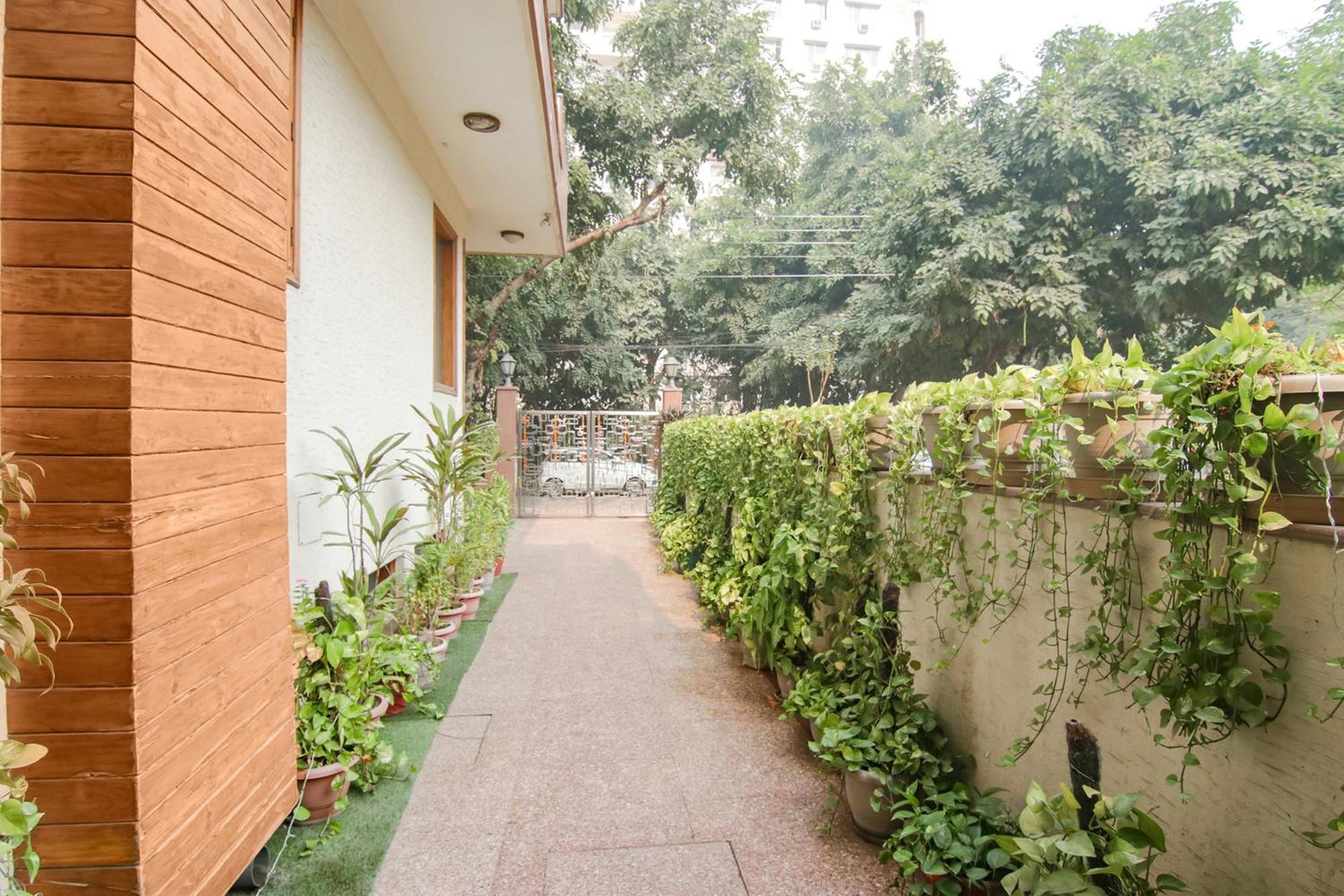 Fabhotel Rd Residency Gurgaon Exterior photo