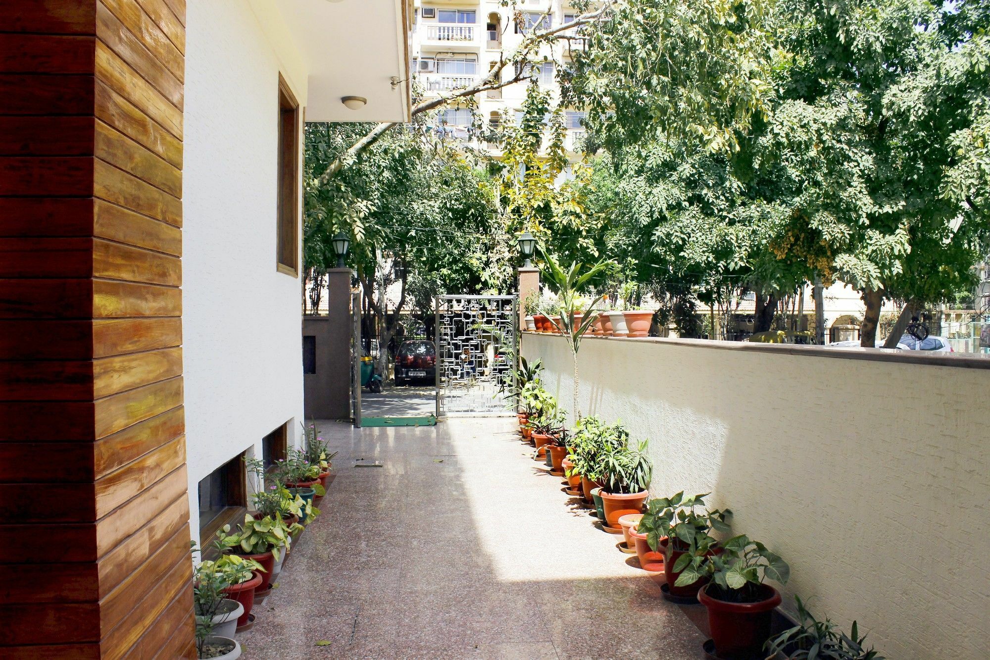 Fabhotel Rd Residency Gurgaon Exterior photo